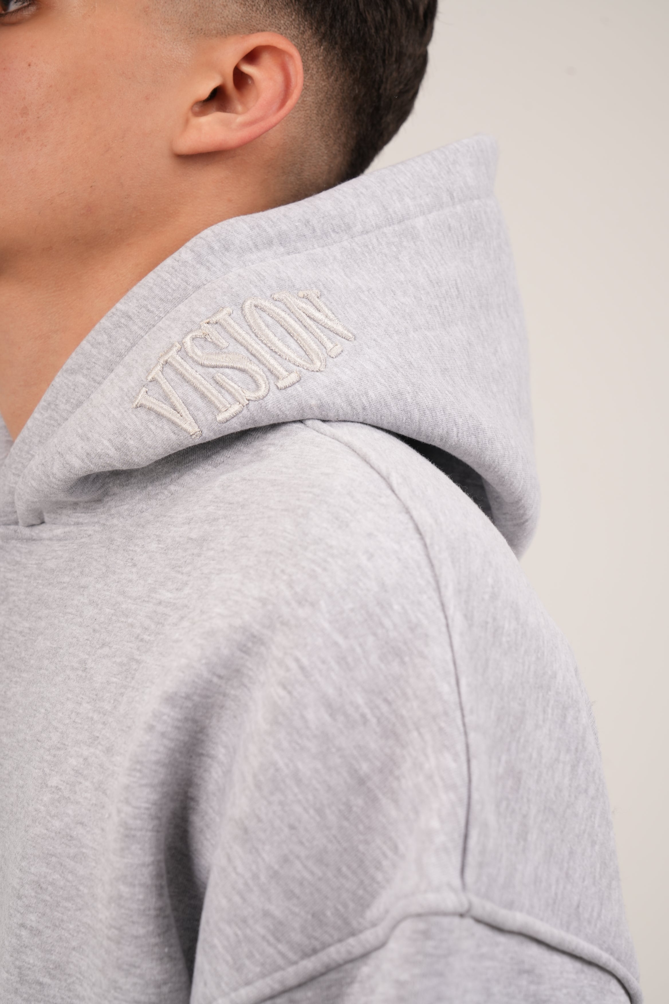 Oversized Embroidered Hood Hoodie – Unisex
